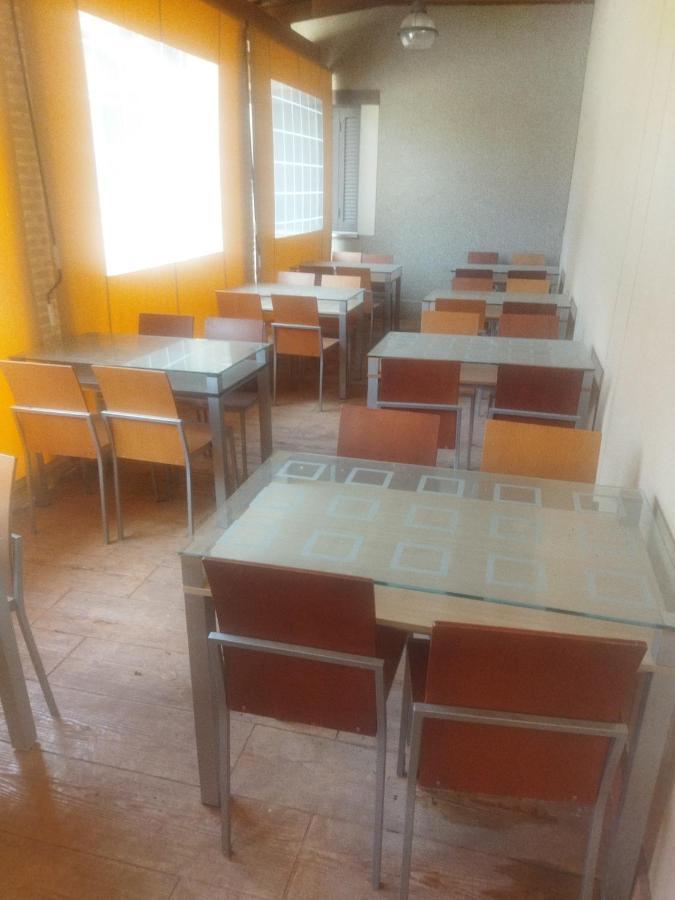 Albergue La Parada Reliegos Zewnętrze zdjęcie